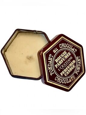 L'OCCITANE Chocolate Fondant Perfumed Candle - Brown & Gold